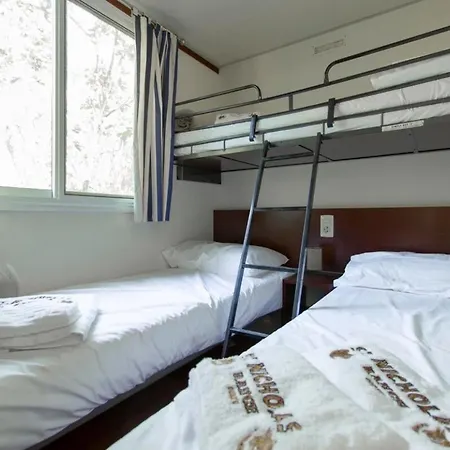 St.nicholas Ranch Corfu Κάμπινγκ *